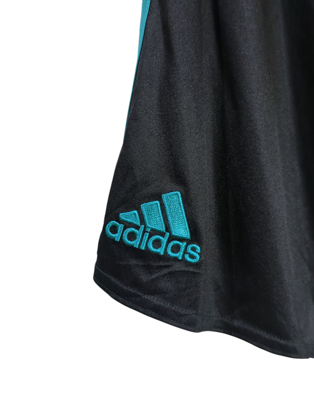 2017-18 Real Madrid Adidas Away Shorts - (W30 x L17)