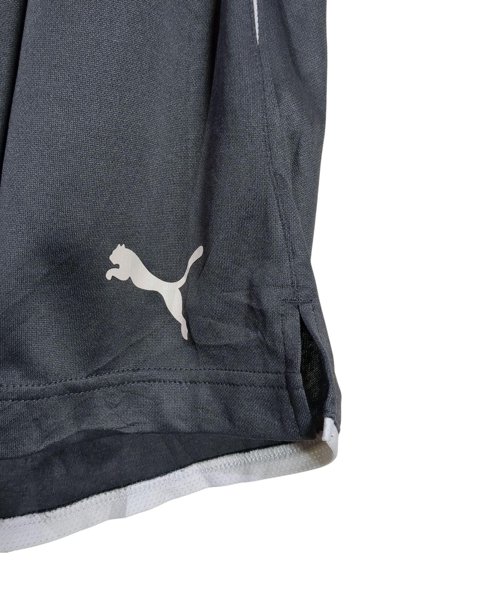 2014-15 Newcastle Puma Training Shorts - (W34 x L20)