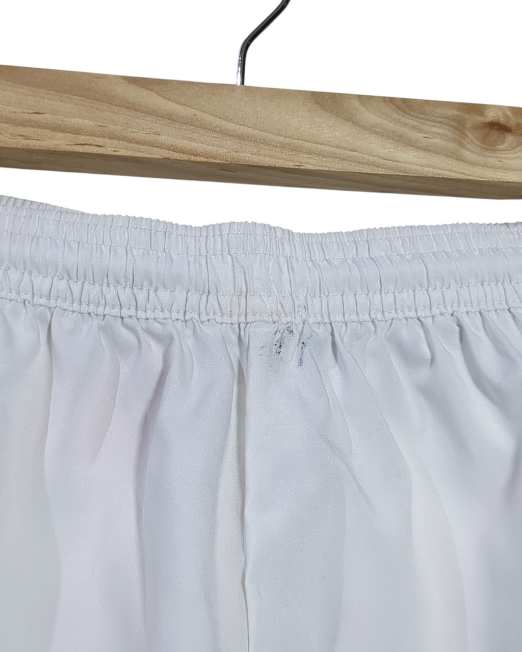 2015-16 Real Madrid Adidas Home Shorts - (W24 x L15)