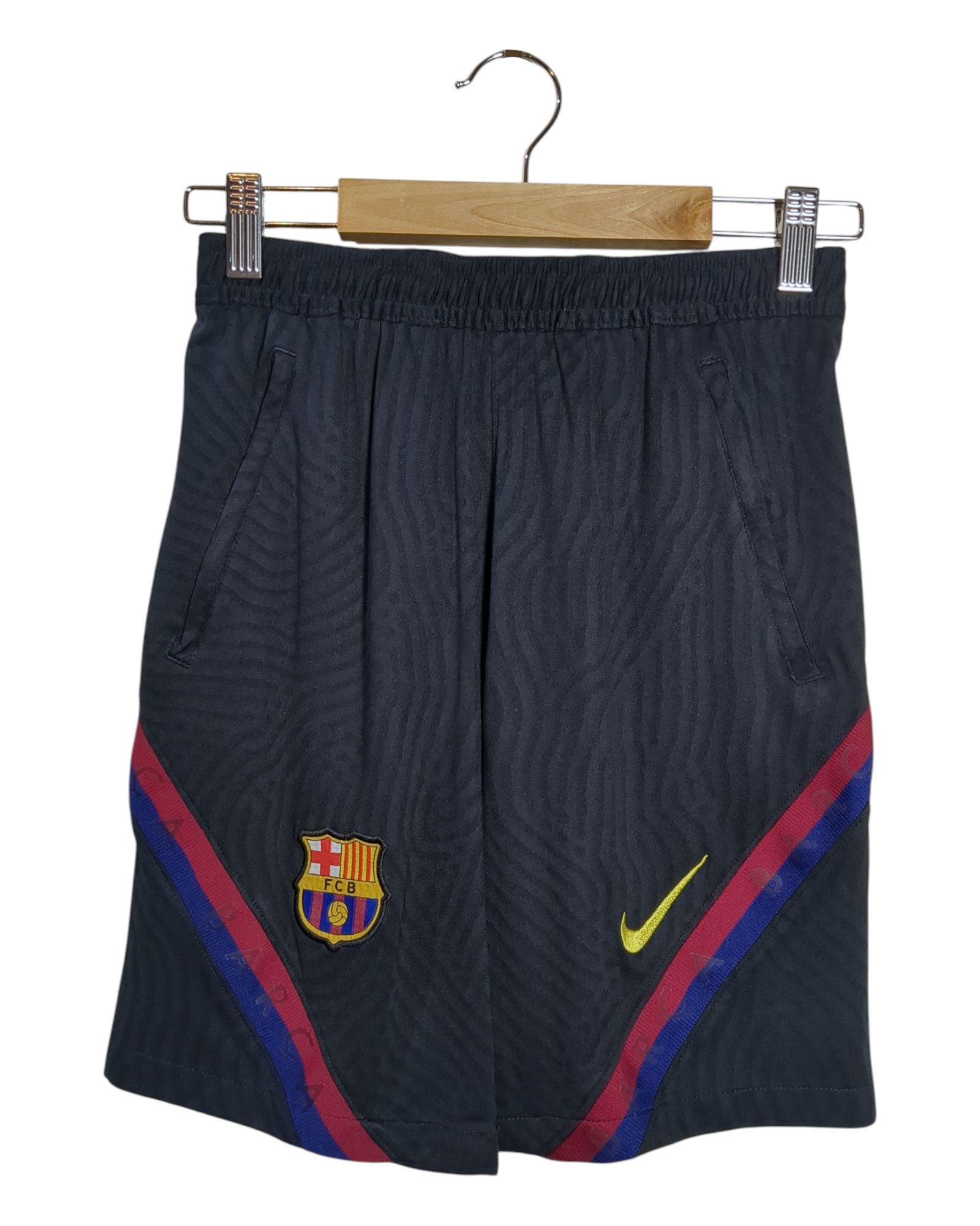 2020-21 Barcelona Nike Training Shorts - (W26 x L16)