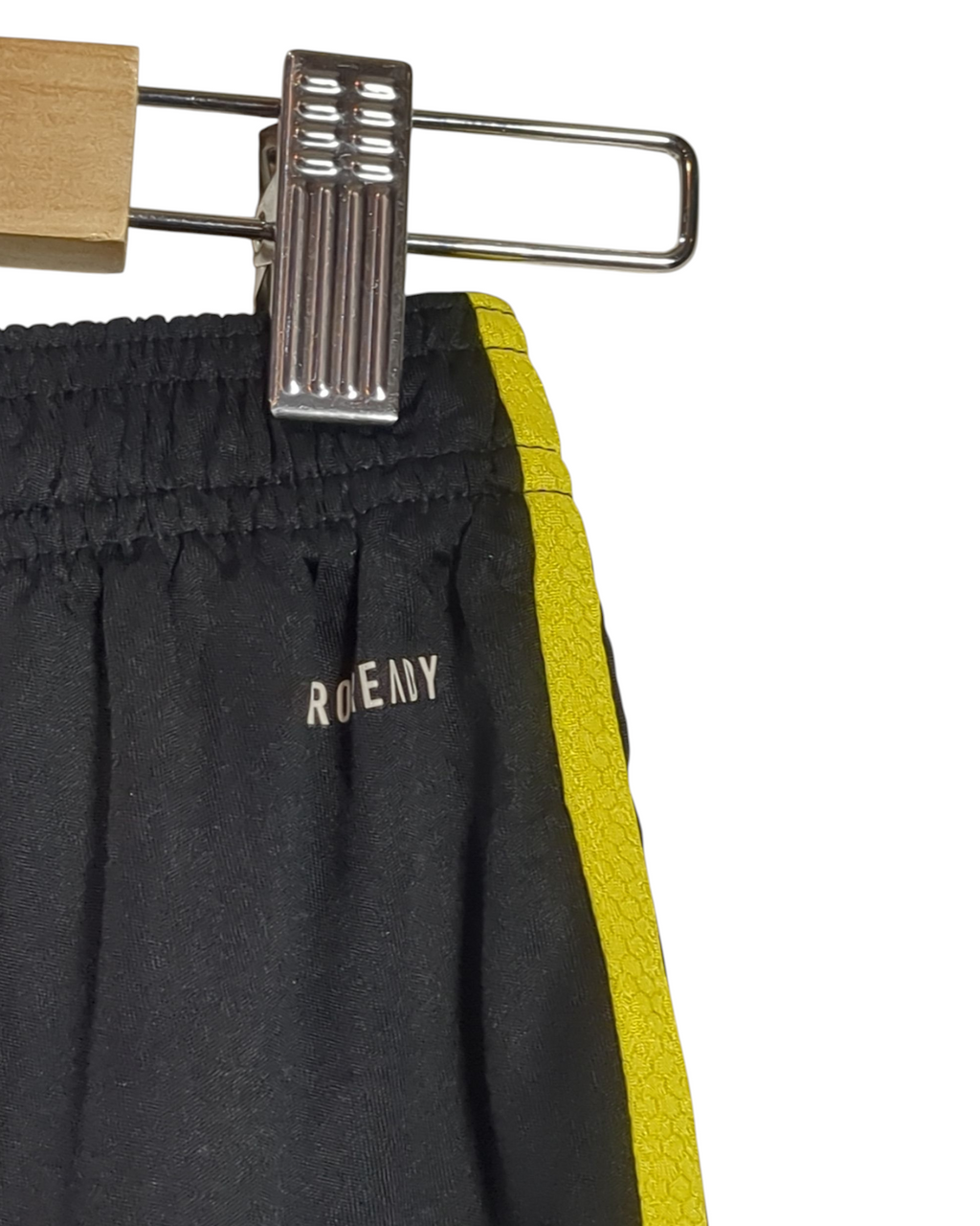 2021-22 Manchester United Adidas Third Shorts - (W24 x L16)