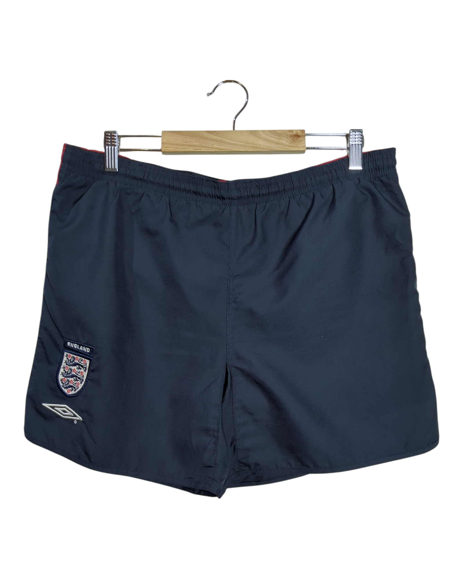 2002-04 England Umbro Home Shorts - (W34 x L15)