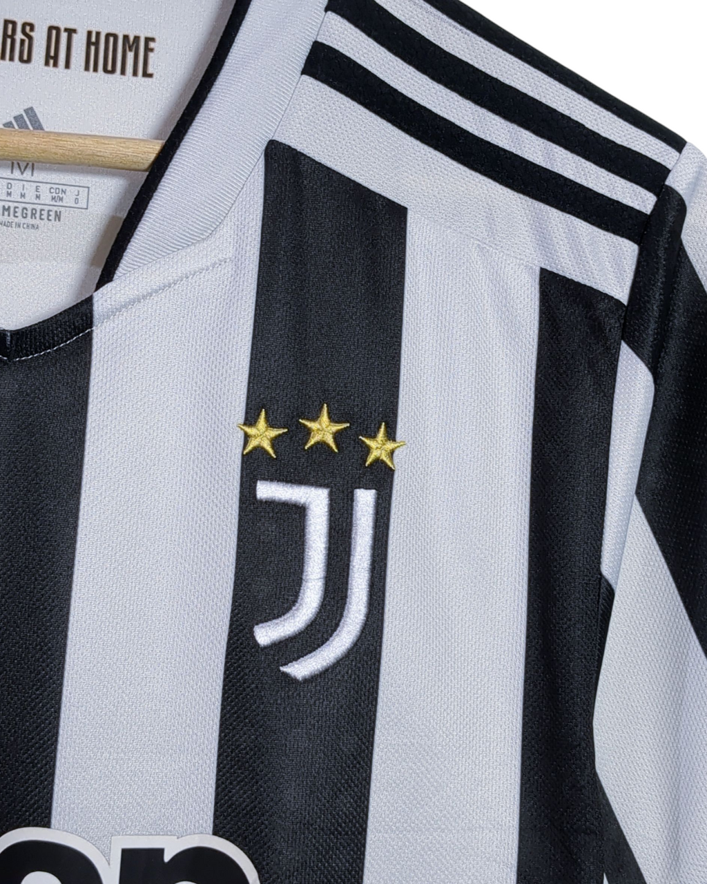 2021-22 Juventus Adidas Home Shirt - (M)
