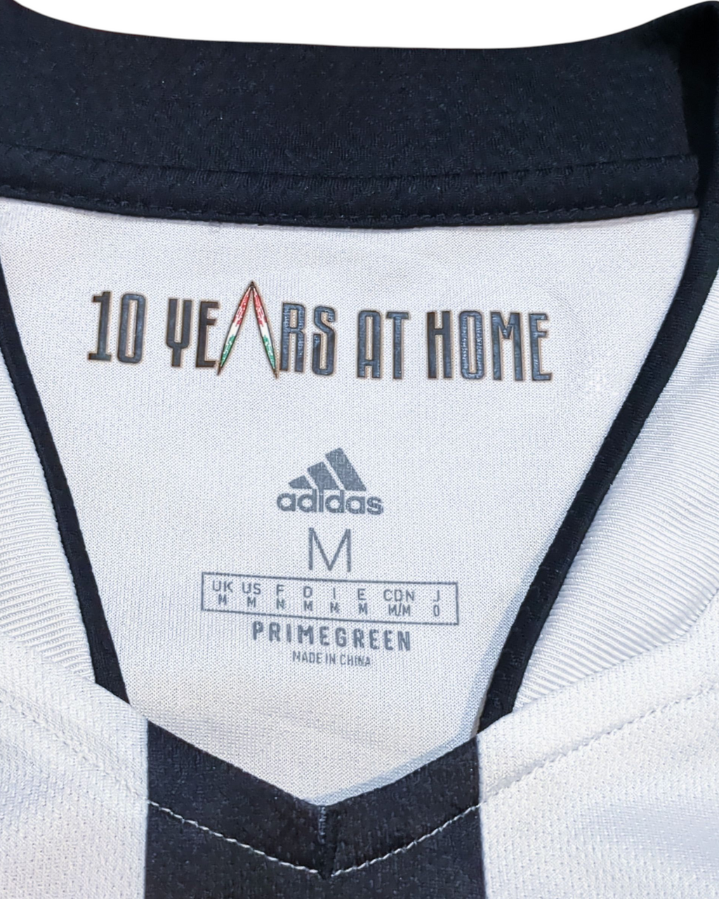 2021-22 Juventus Adidas Home Shirt - (M)