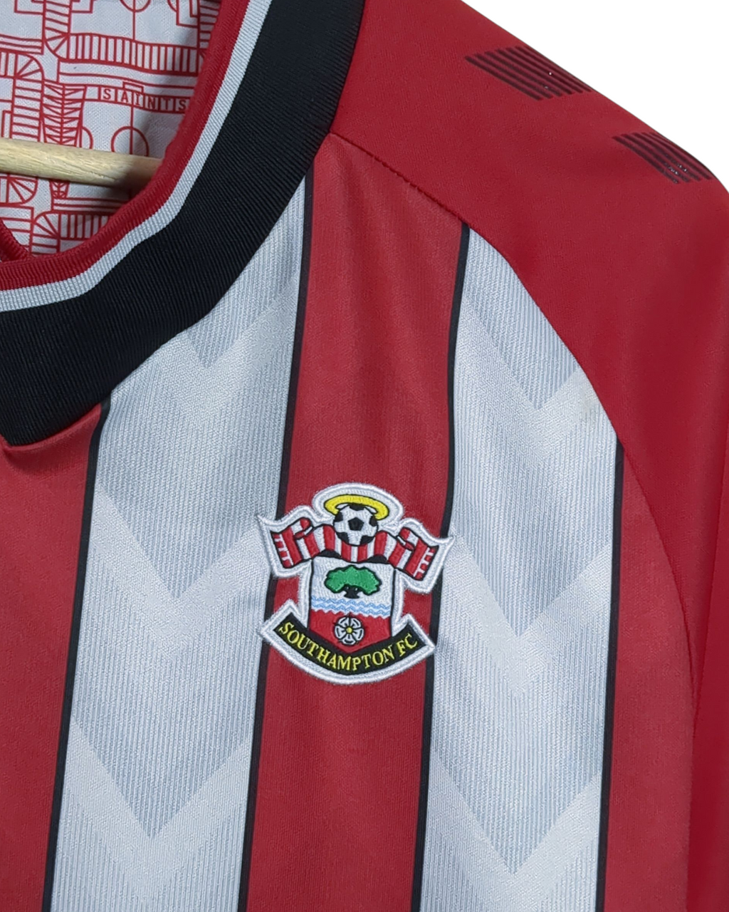 2021-22 Southampton Hummel Home Shirt - (M)
