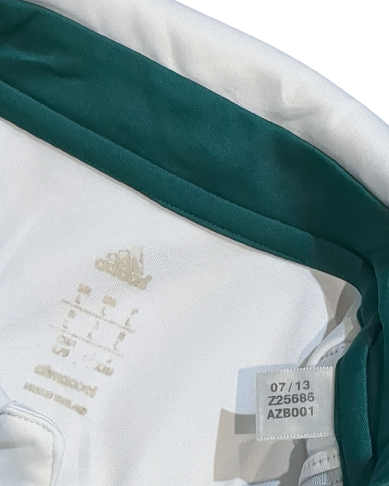 2013-14 Bayern Munich Adidas Away Shirt - (L)