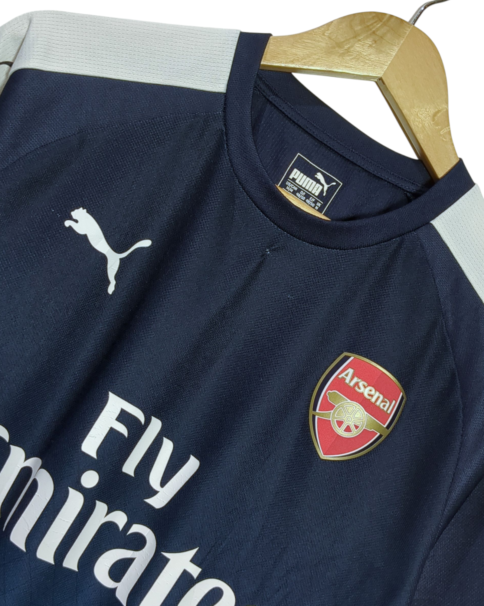 2015-16 Arsenal Puma Training Shirt - (M)