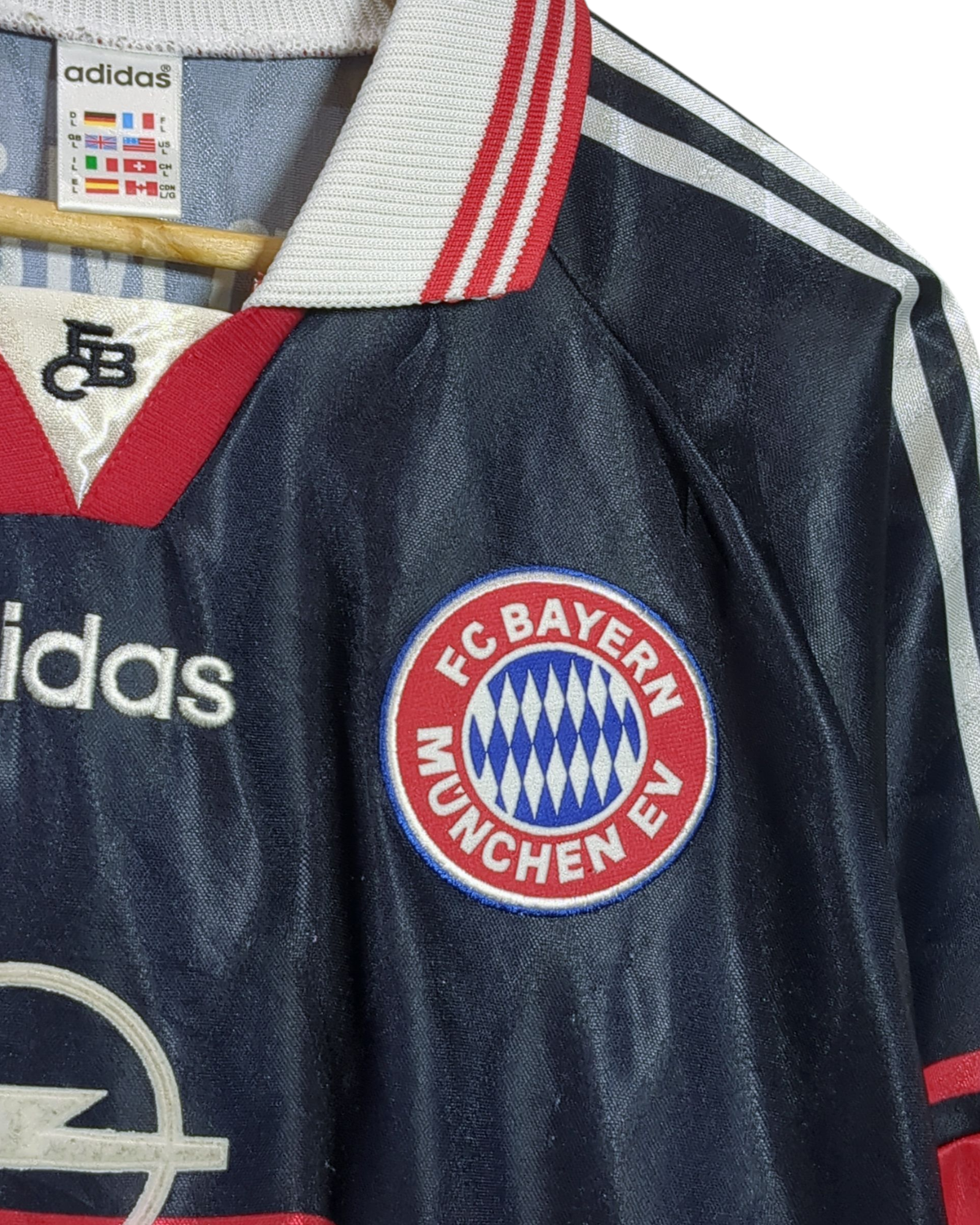 1997-99 Bayern Munich Adidas Home Shirt - (L)