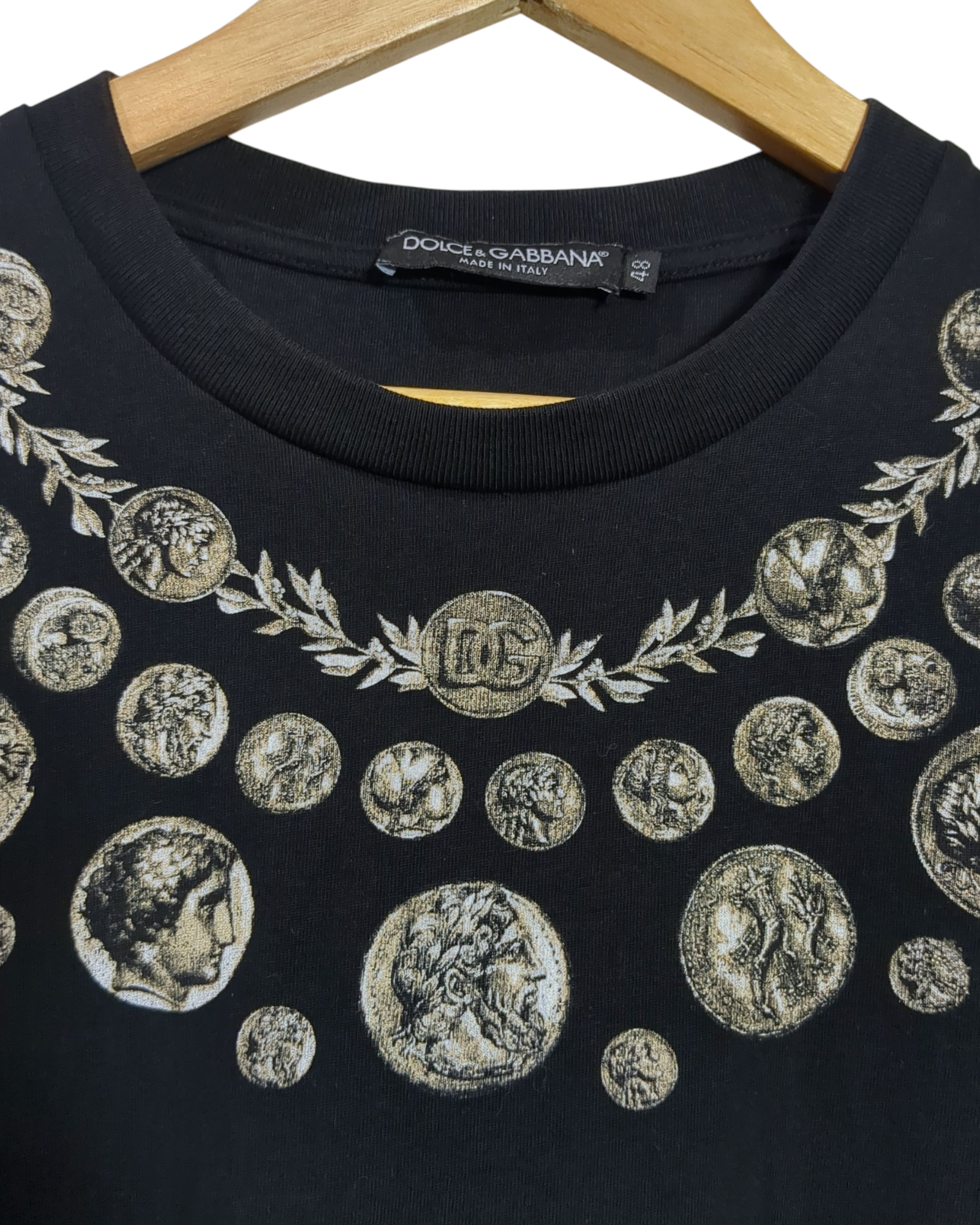 Dolce & Gabbana Coin Medallion Tee - (M)