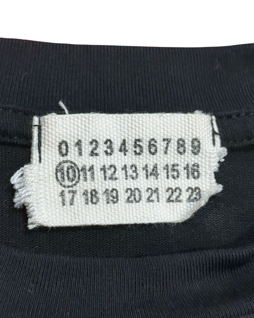Maison Margiela Logo Detail Tee - (L)