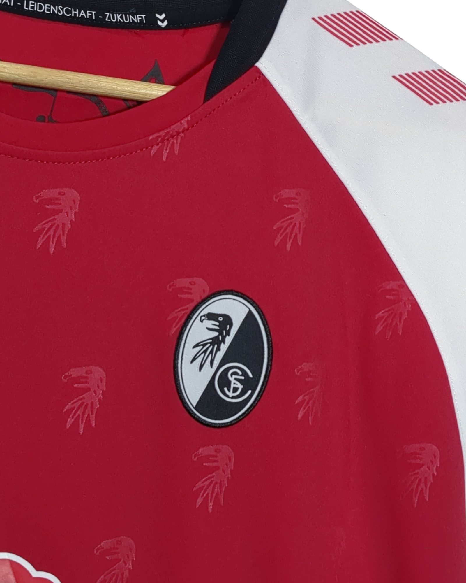2020-21 Freiburg Hummel Home Shirt - (XL)
