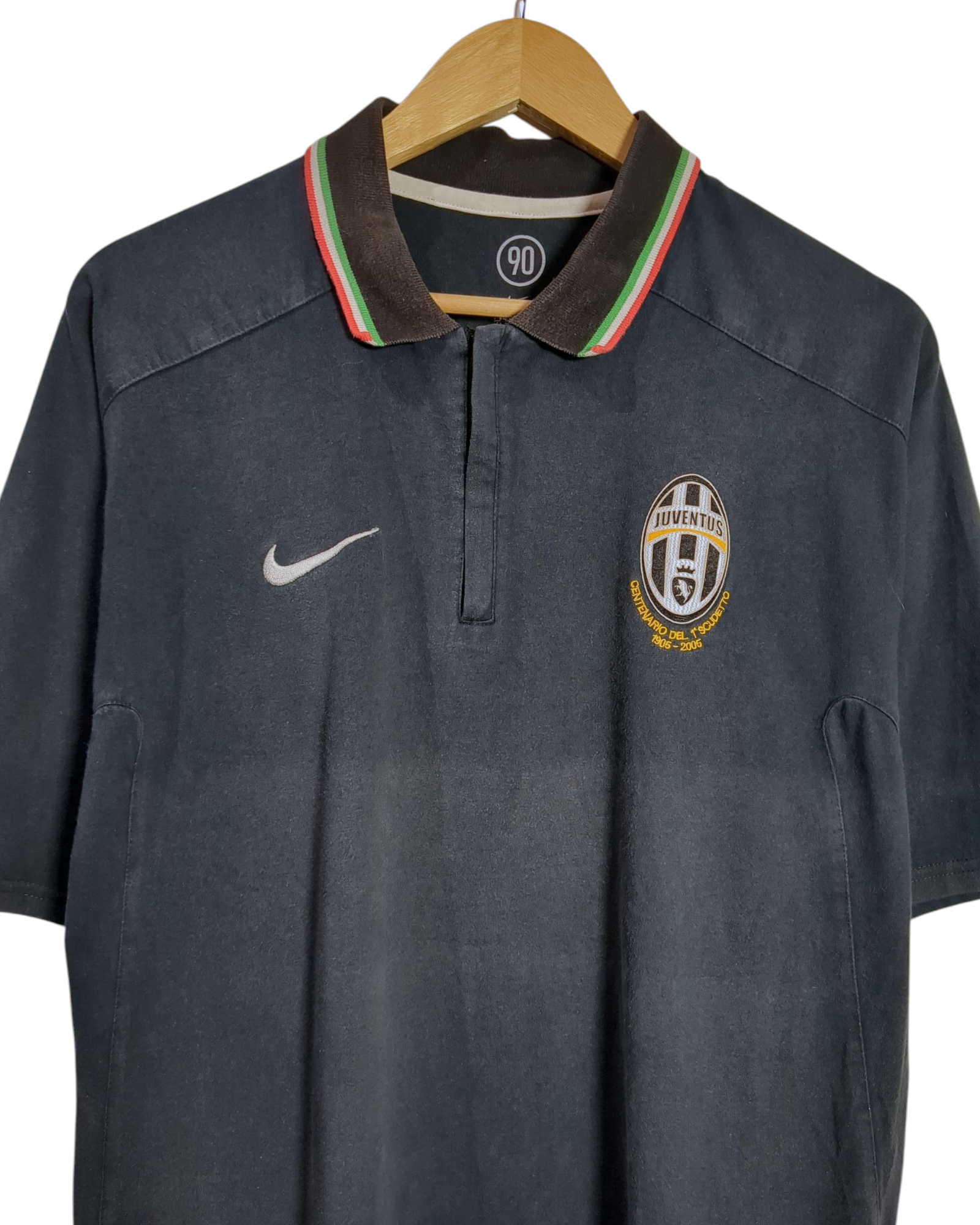 2005-06 Juventus Nike 1/4 Zip Polo Shirt - (L)