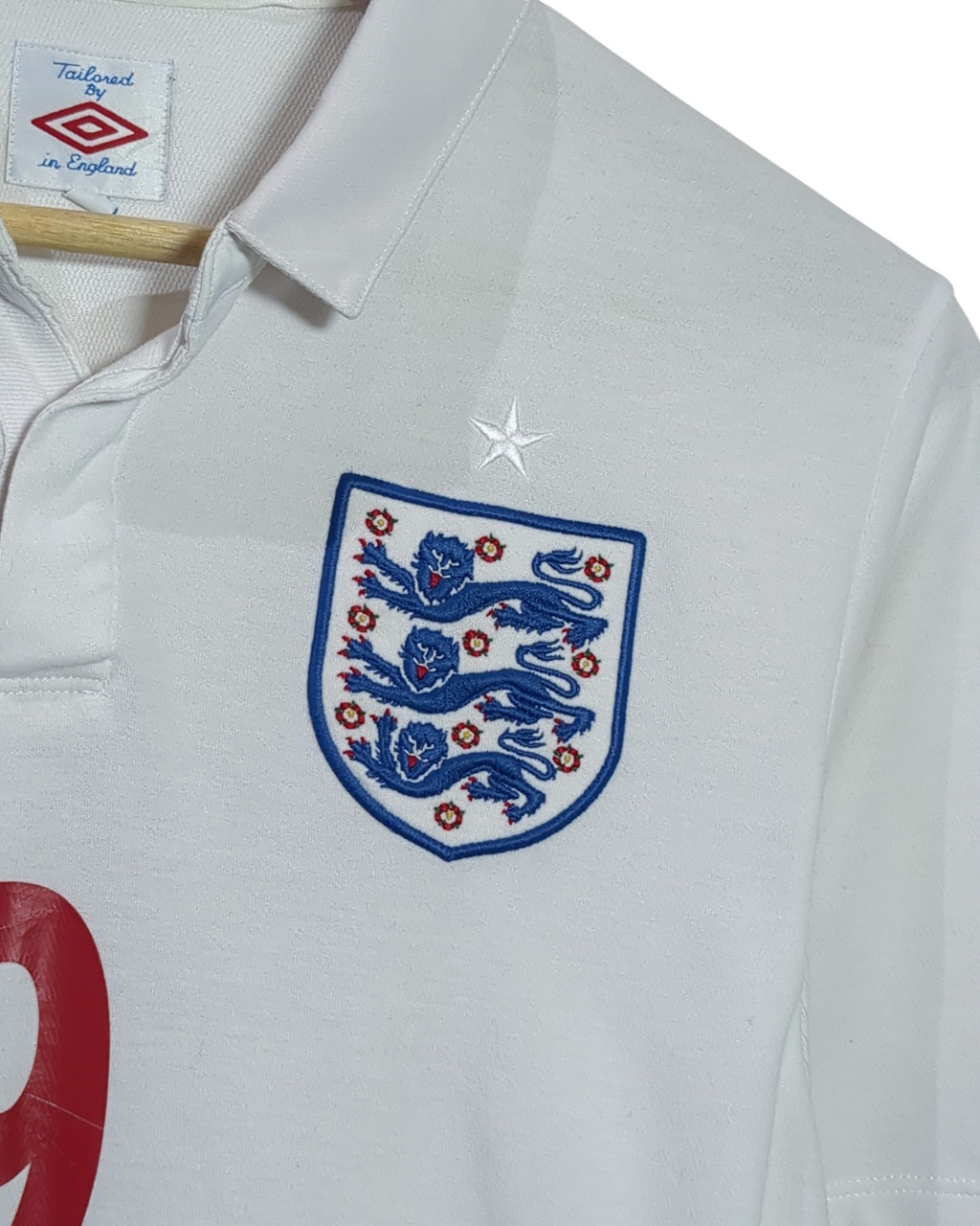 2009-10 England Umbro Home Shirt #9 - (M)