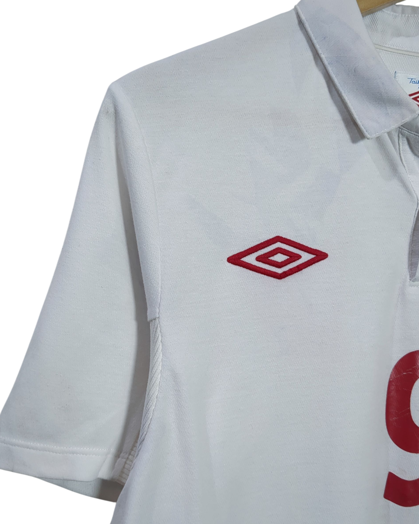 2009-10 England Umbro Home Shirt #9 - (M)