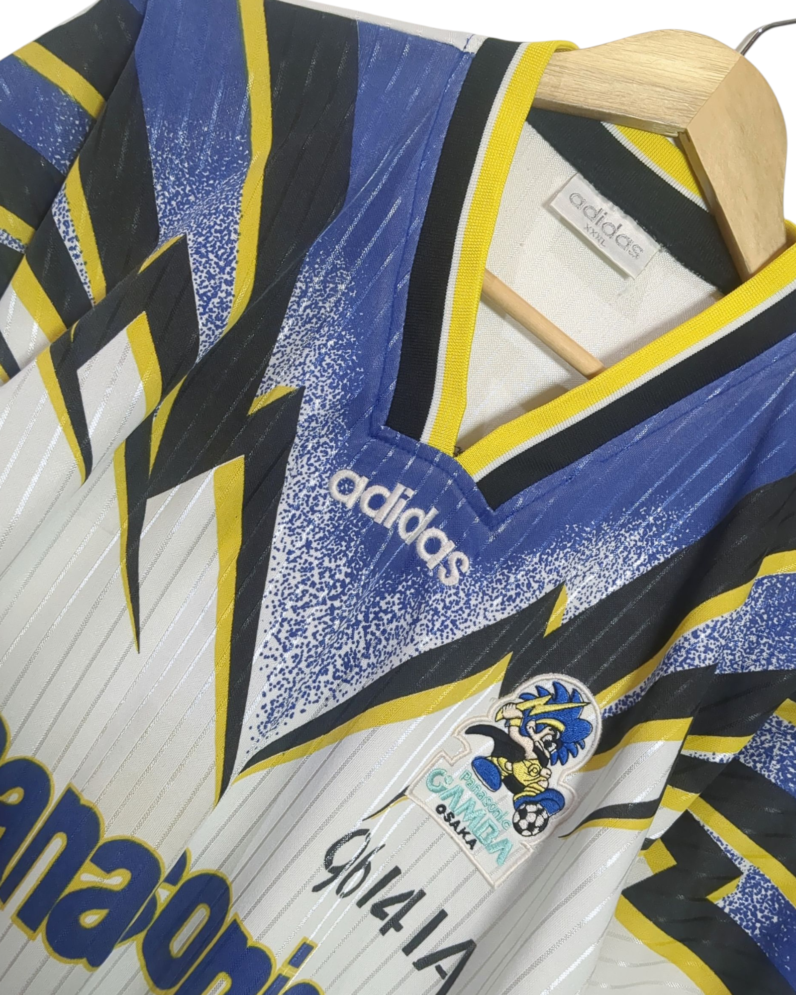 1996 Gamba Osaka Adidas Cup Away Shirt #12 - (XL)