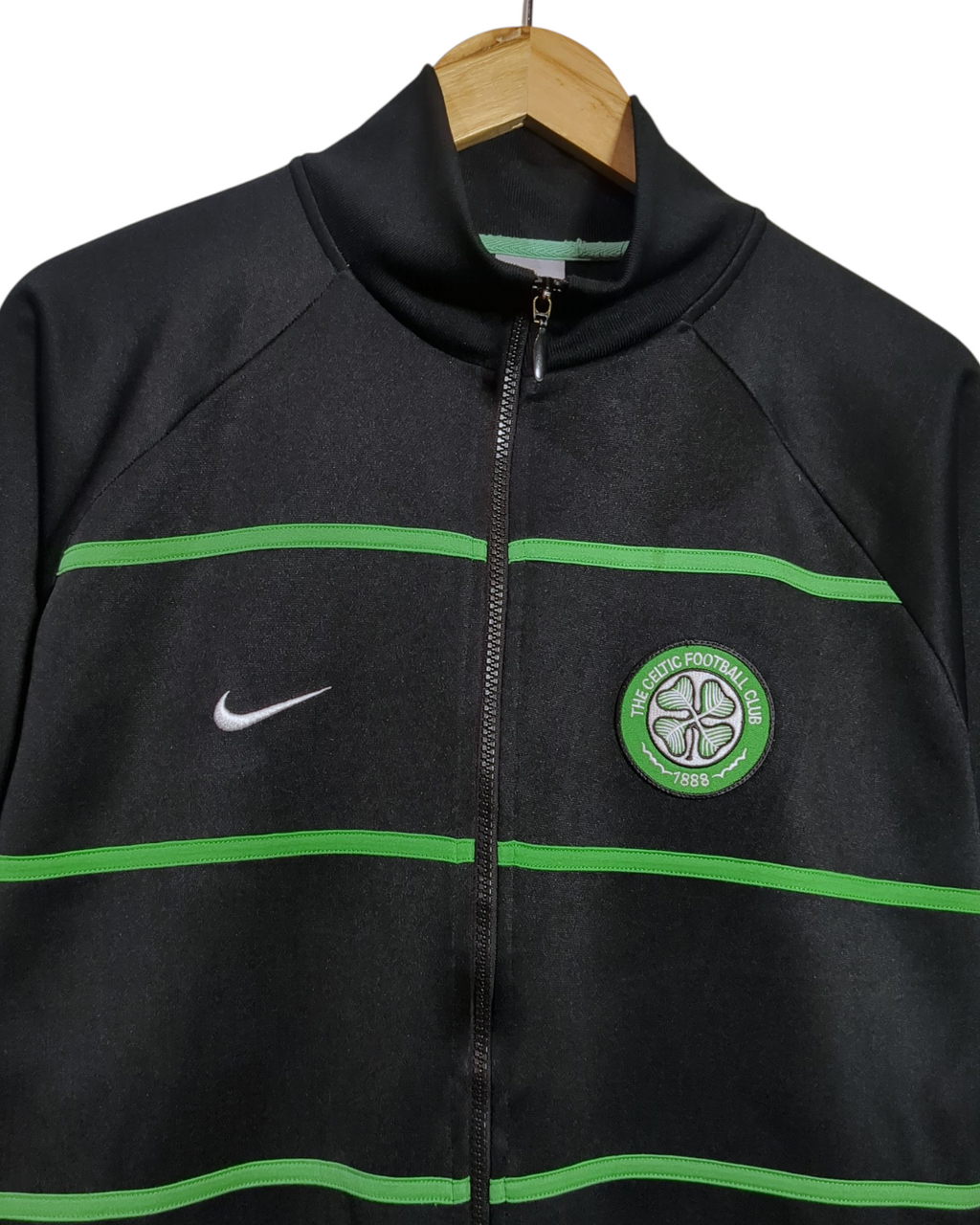 2006-07 Celtic Nike Track Jacket - (M)