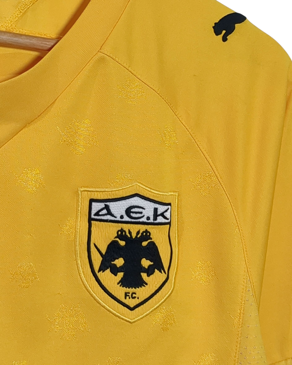 2009-10 AEK Athens Puma Home Shirt - (M)