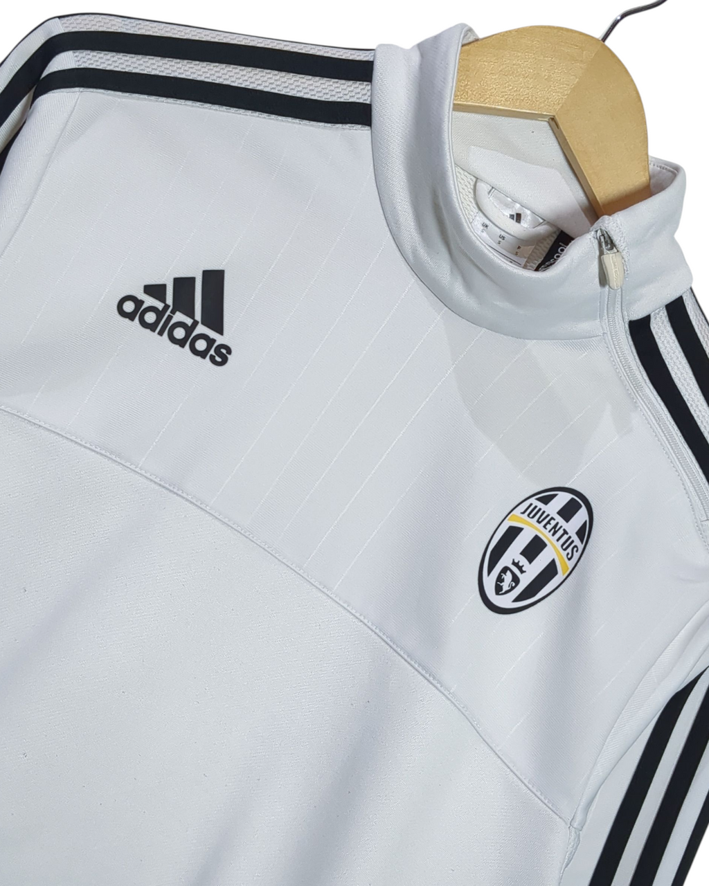 2015-16 Juventus Adidas 1/4 Zip Training Top - (M)