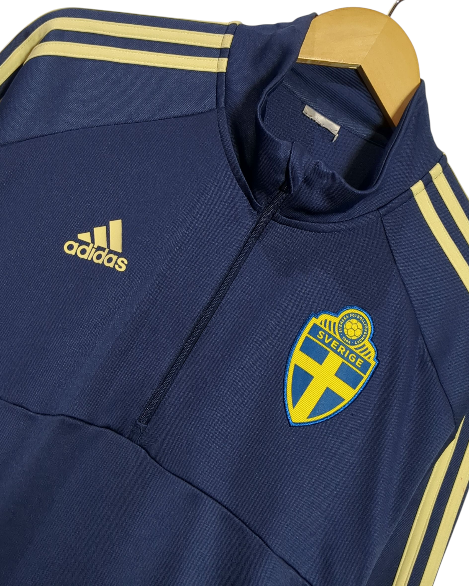 2017-18 Sweden 1/4 Zip Training Top - (L)