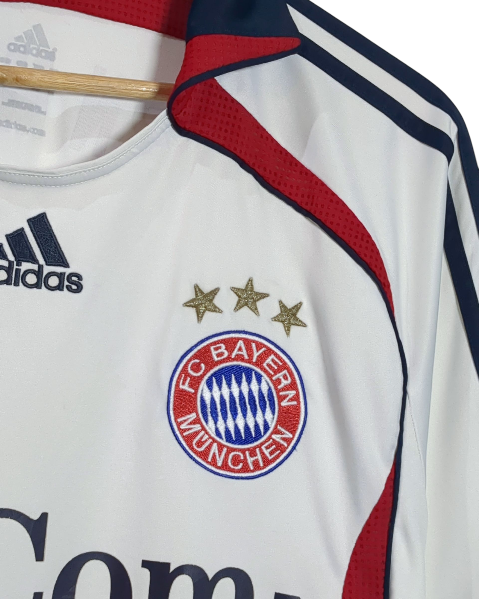2006-07 Bayern Munich Adidas Away Shirt #17 Van Bommel - (L)