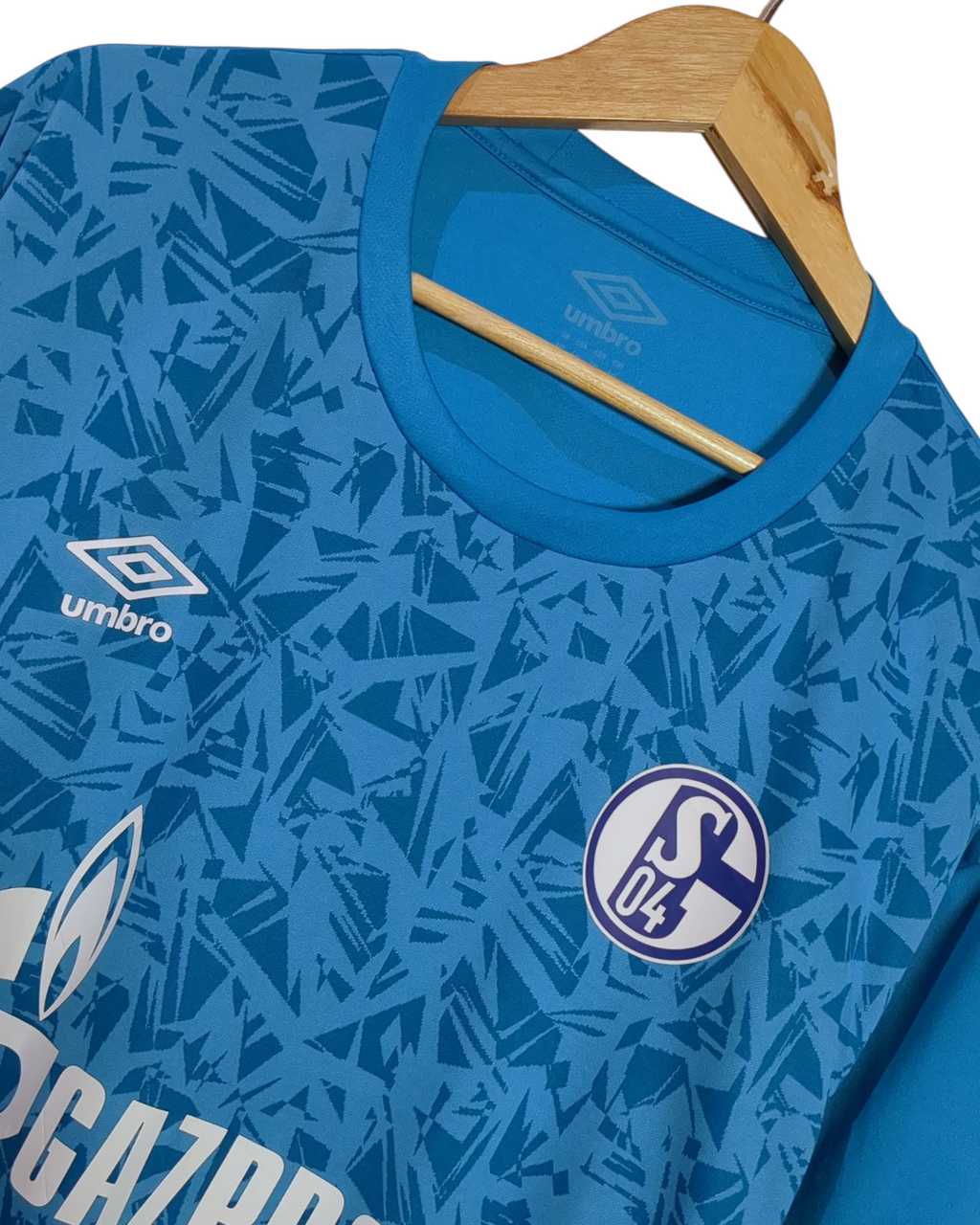 2020-21 Schalke Umbro Training Shirt - (XL)