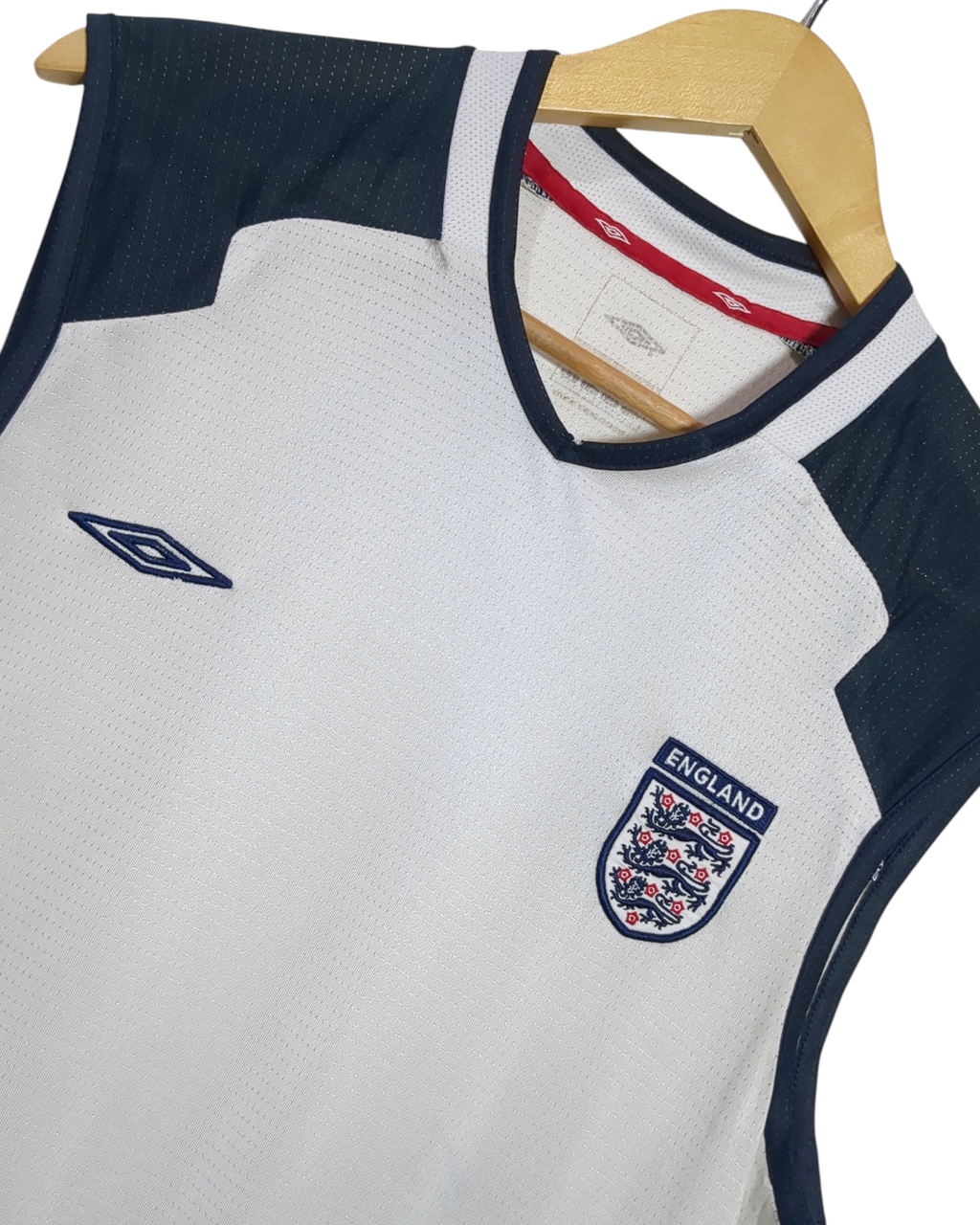 2006-07 England Umbro Training Vest - (S)