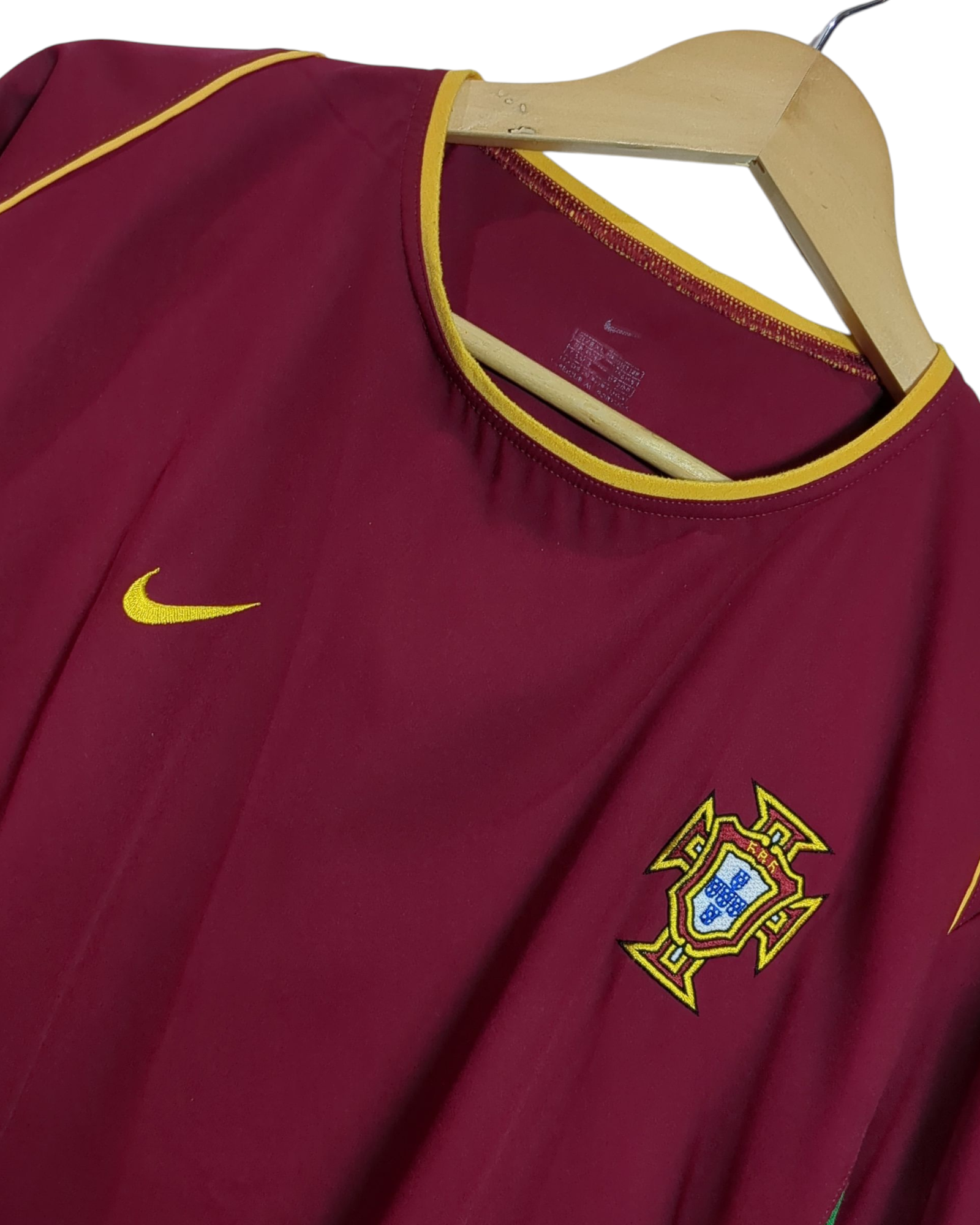 2002-04 Portugal Nike Home Shirt - (L)