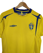 2005-06 Sweden Umbro Home Shirt - (S)