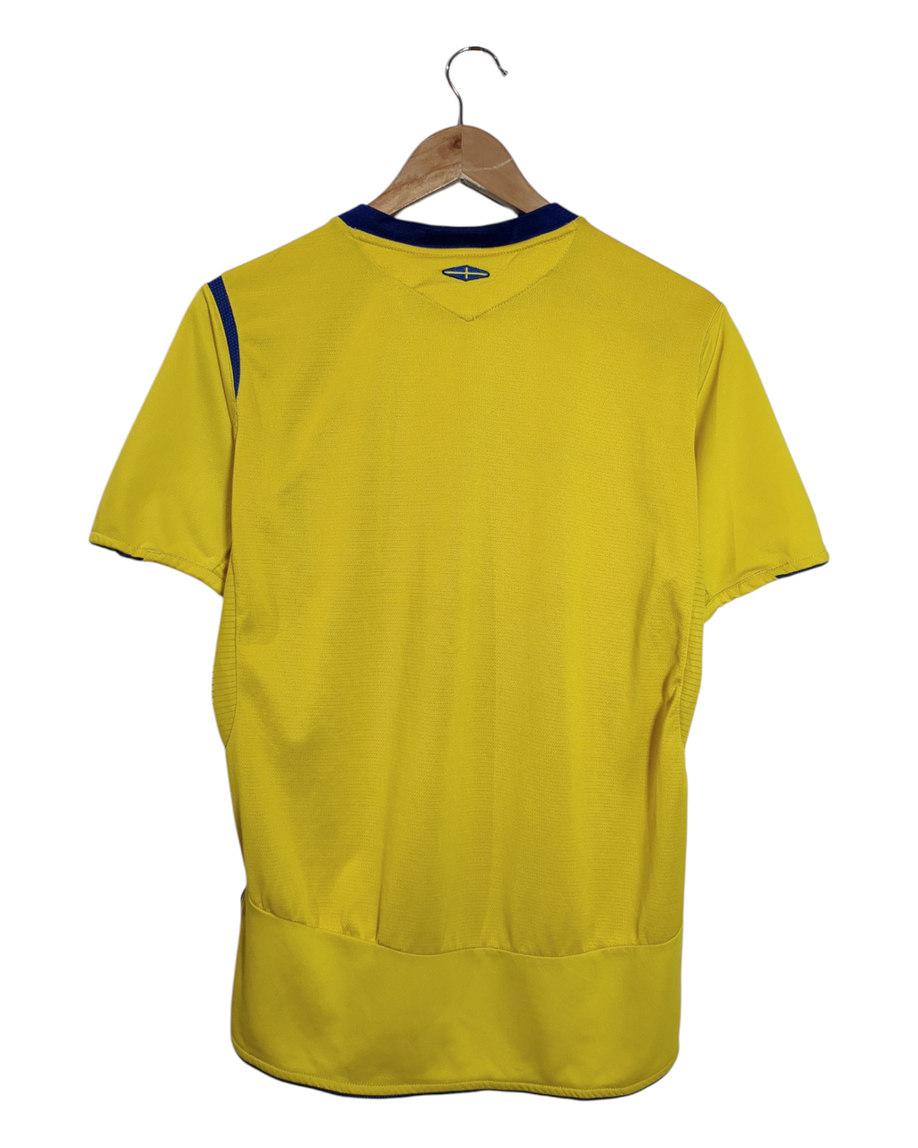 2005-06 Sweden Umbro Home Shirt - (S)