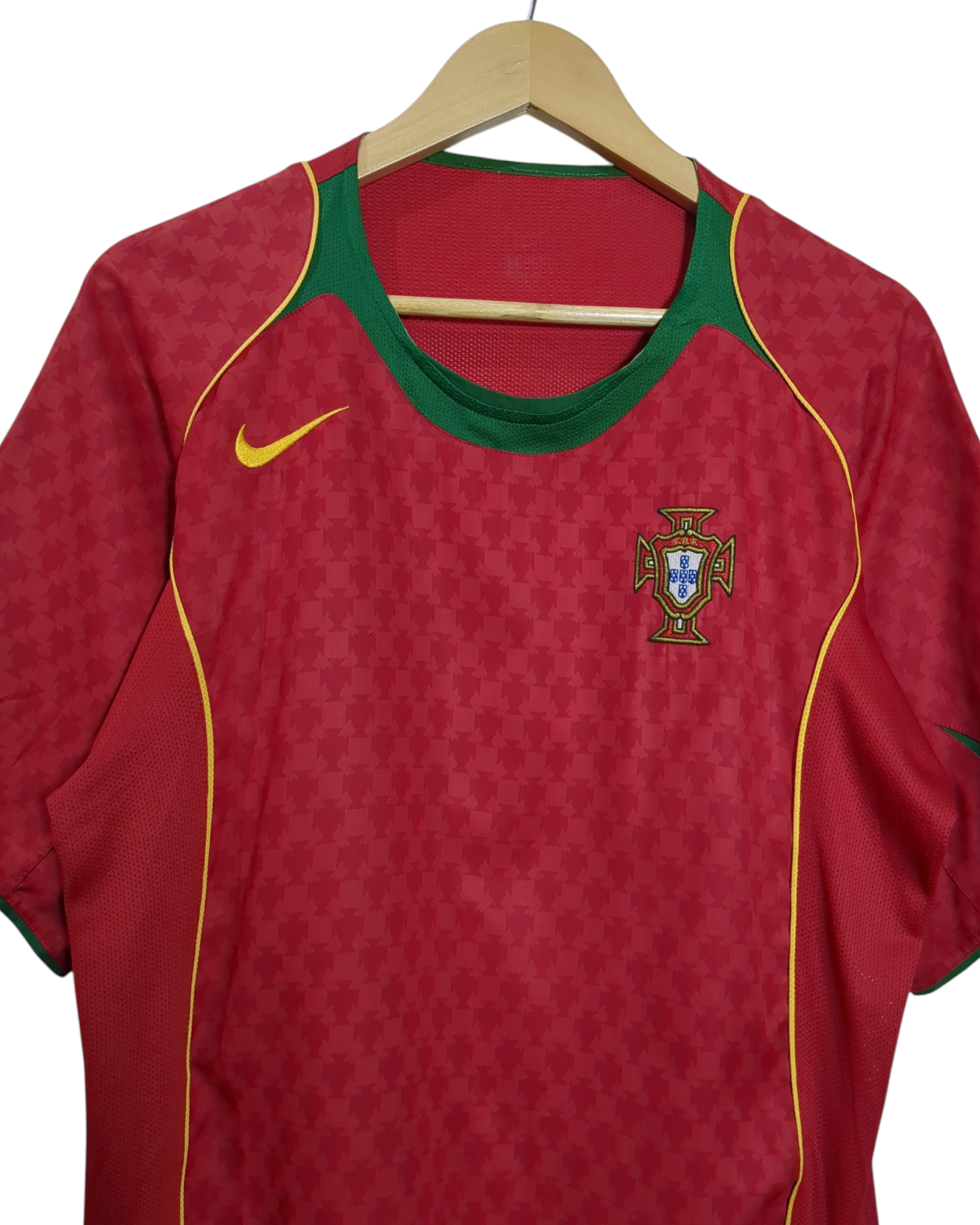 2004-06 Portugal Nike Home Shirt - (M)