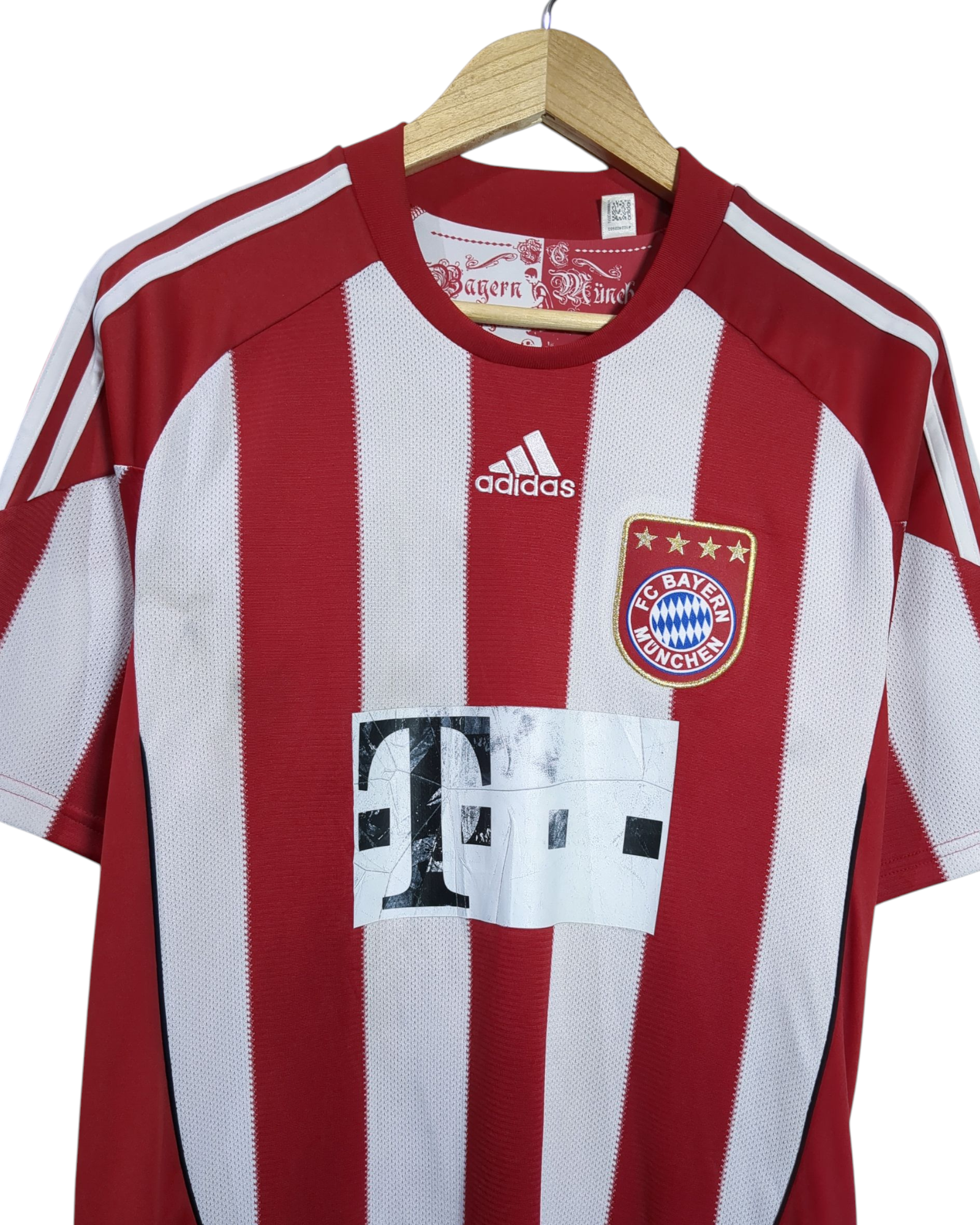 2010-11 Bayern Munich Adidas Home Shirt #31 Schweinsteiger - (M)