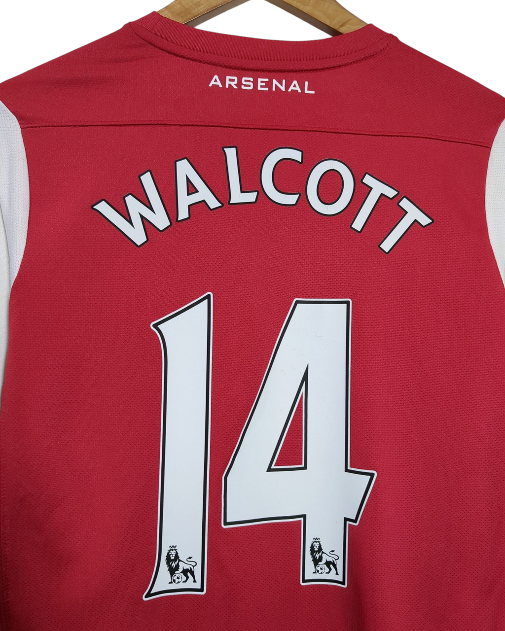 2011-12 Arsenal Nike '125th Anniversary' Home Shirt #14 Walcott - (XL.Boys)