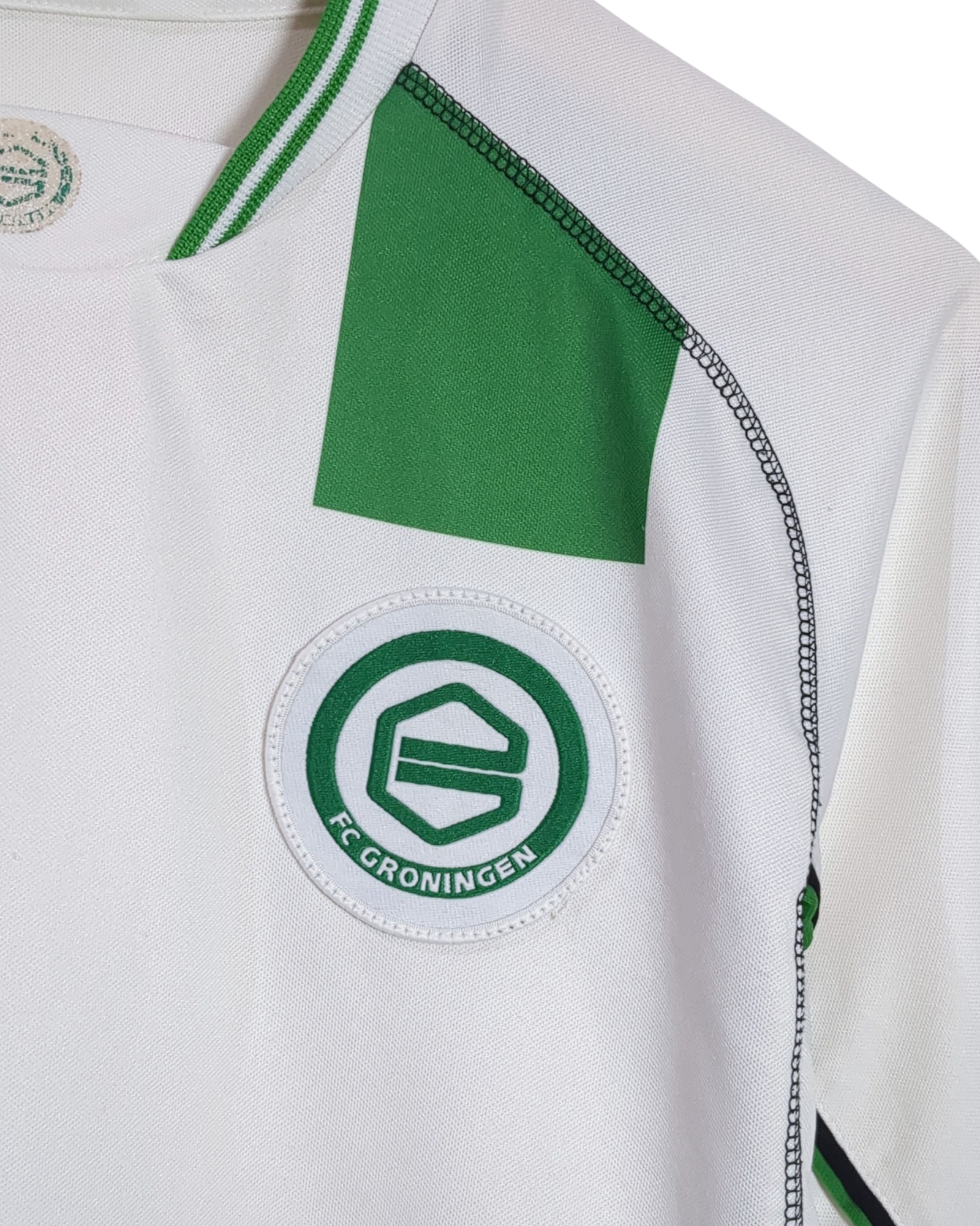 2003-05 Groningen Umbro Home Shirt - (M)