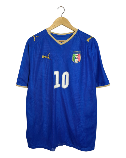 2008-09 Italy Puma Home Shirt #10 Totti - (L)