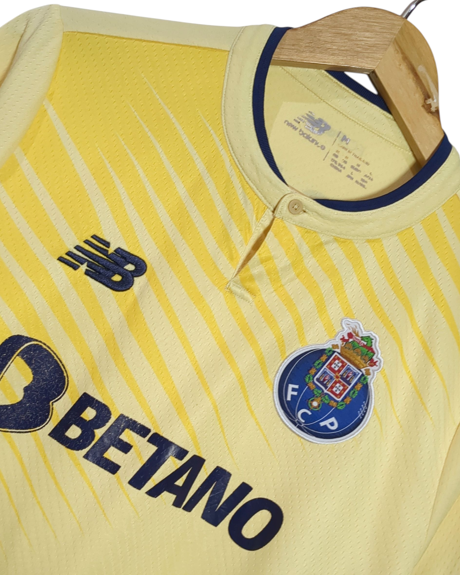 2022-23 Porto New Balance Away Shirt - (M)