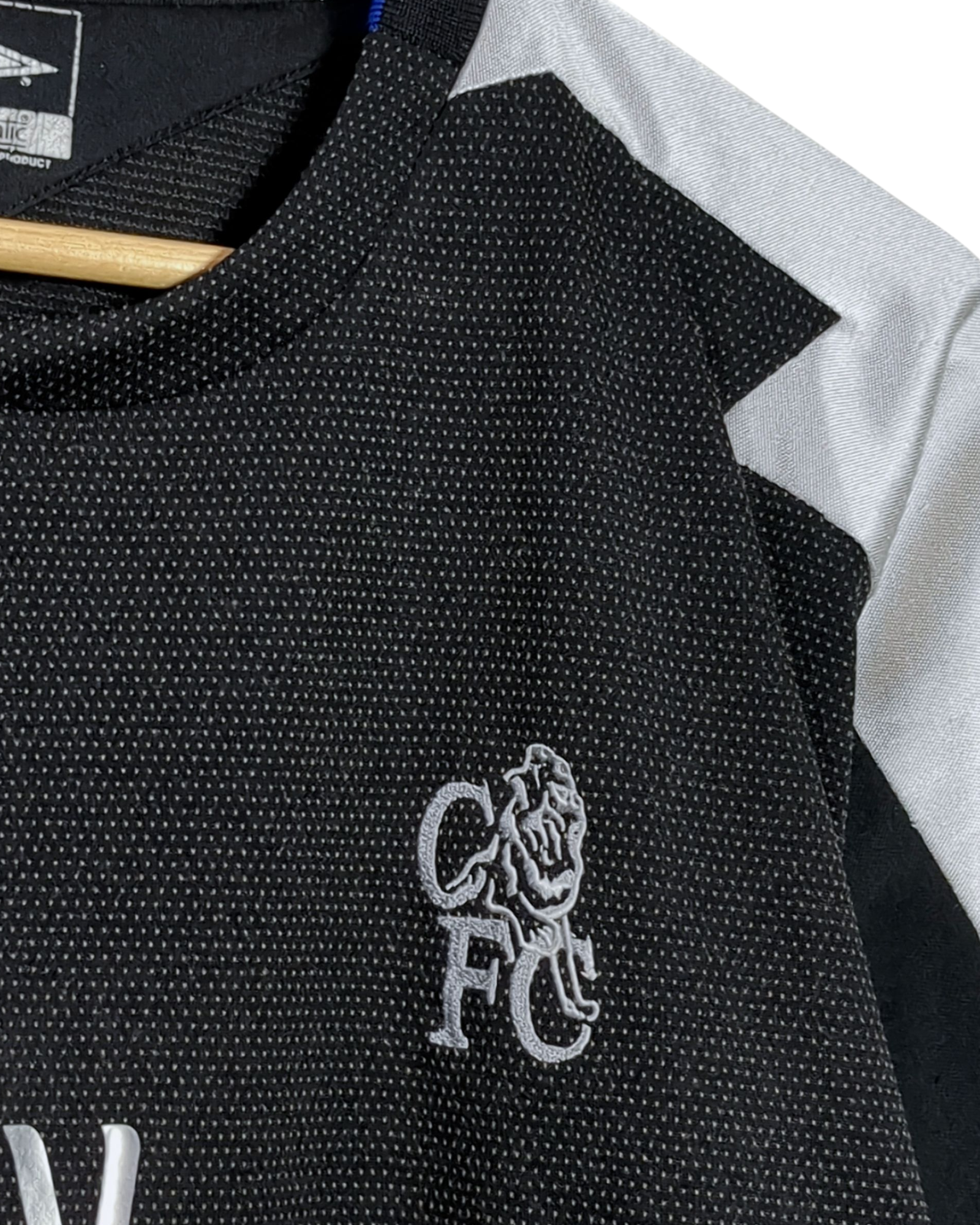 2004-05 Chelsea Umbro Away Shirt #8 Lampard - (L)