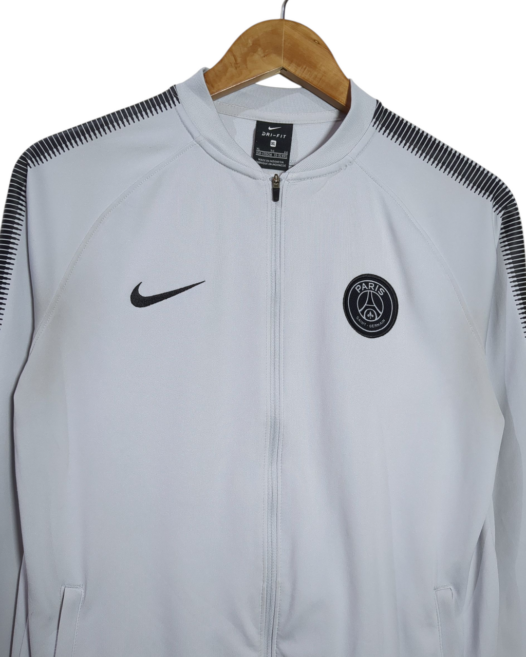 2017-18 PSG Nike Track Jacket - (XL.Boys)
