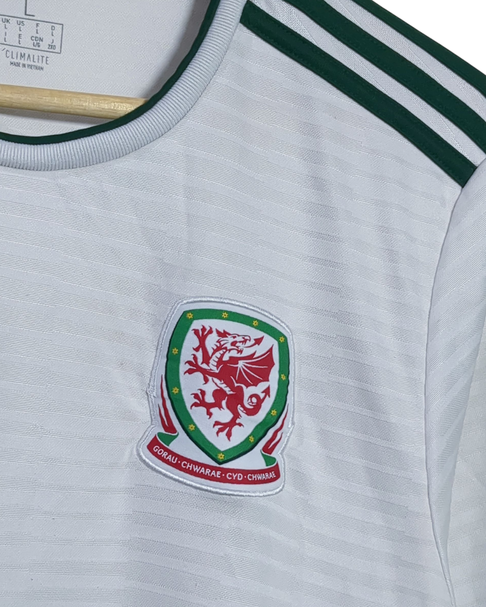 2018-19 Wales Adidas Away Shirt - (L)