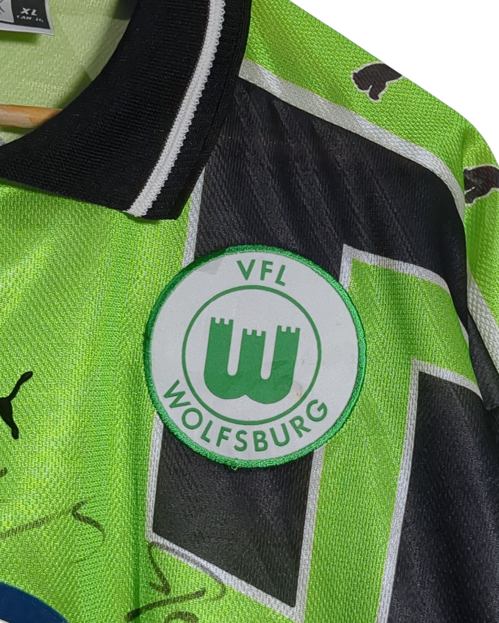 1998-99 Wolfsburg Puma Signed Home Shirt #21 - (XL)