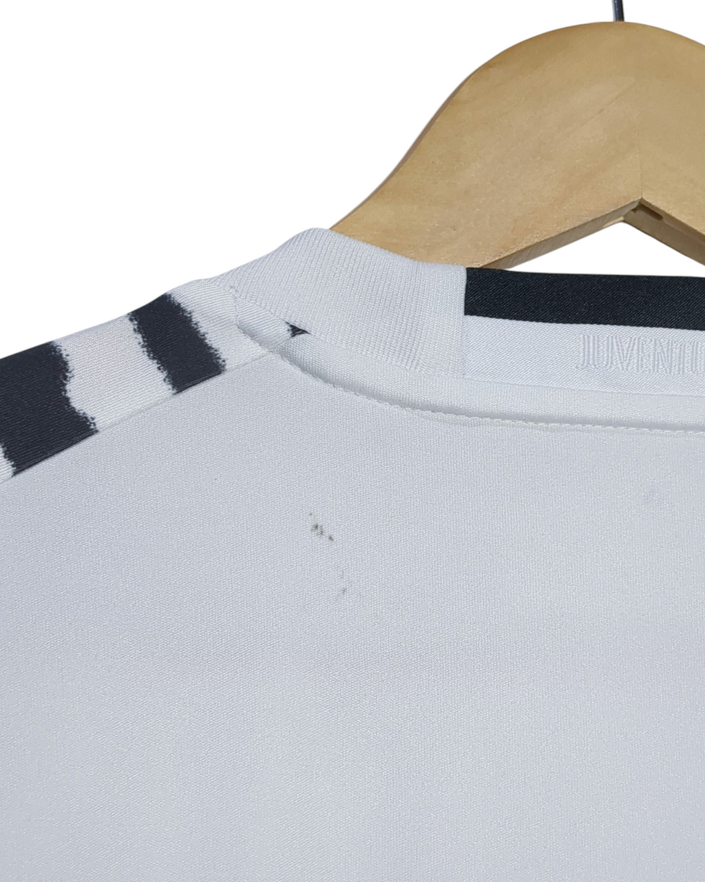 2016-17 Juventus Adidas Third Shirt - (L)