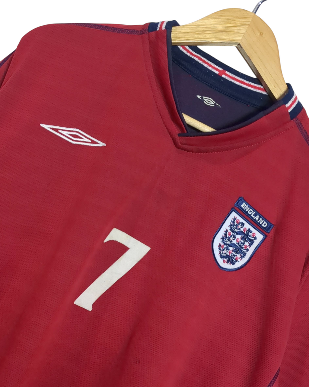 2002-04 England Umbro Reversible Away Shirt #7 Beckham - (XL)