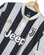 2017-18 Juventus Adidas Home Shirt - (M)
