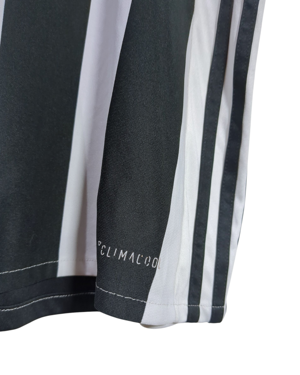 2017-18 Juventus Adidas Home Shirt - (M)