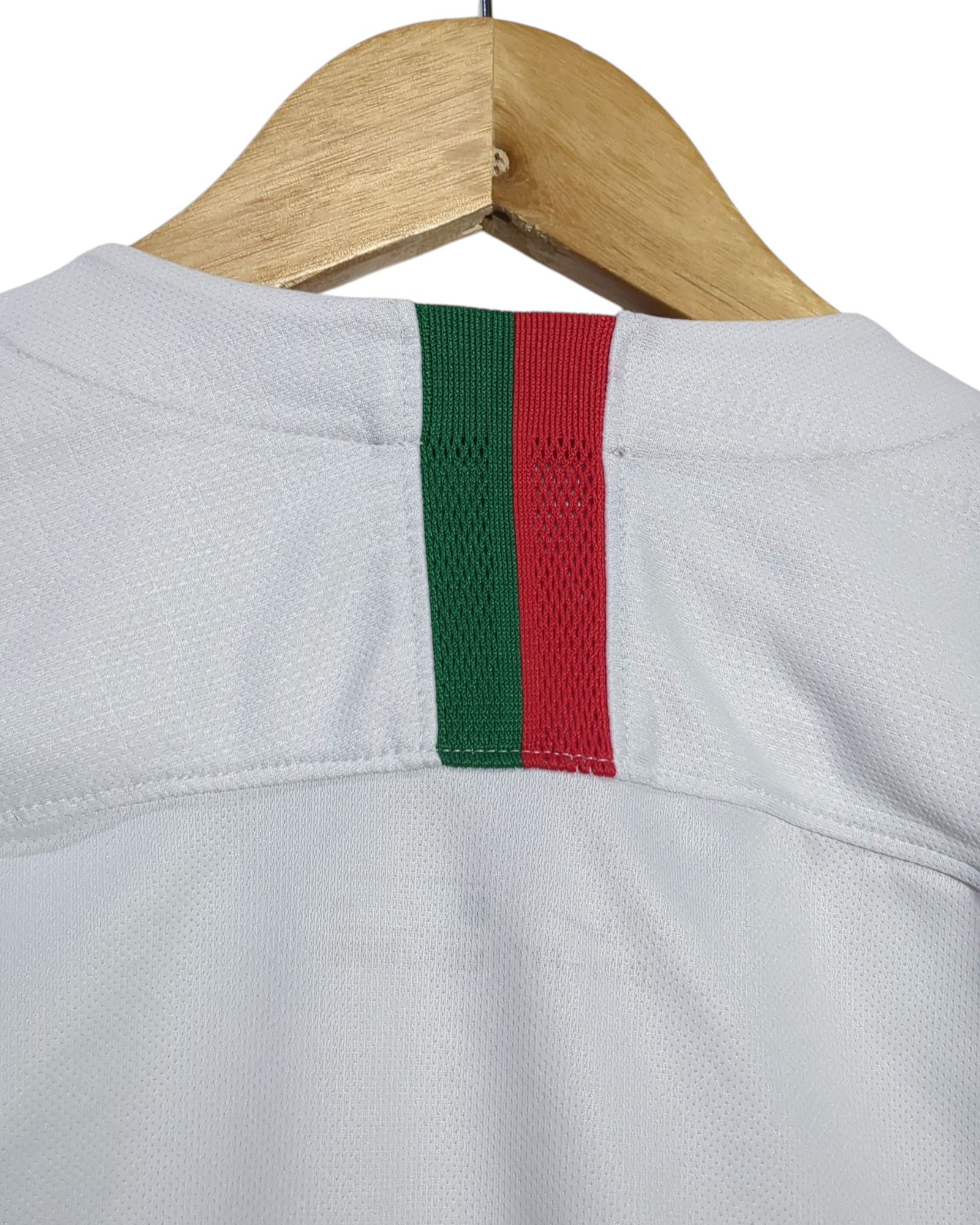 2018-19 Portugal Nike Away Shirt - (S)