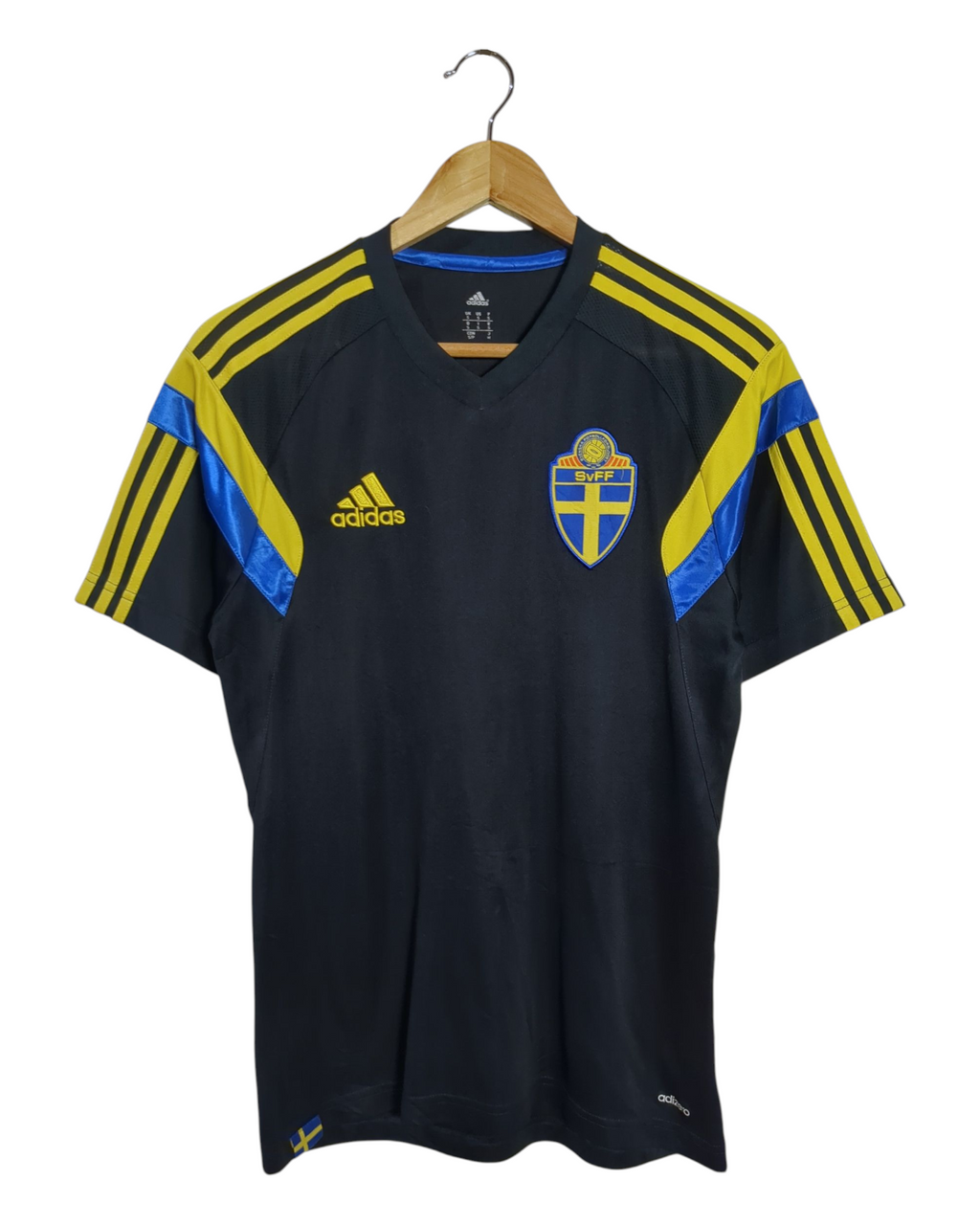 2013-14 Sweden Adidas Training Shirt - (S)