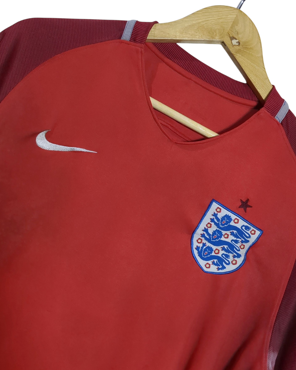 2016-17 England Nike Away Shirt - (M)