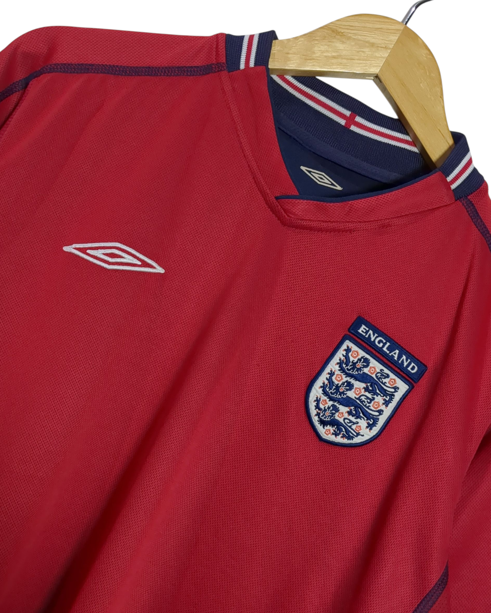 2002-04 England Umbro Reversible Away Shirt - (M)