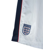 2000s England Umbro Training Shorts - (W30 x L20)
