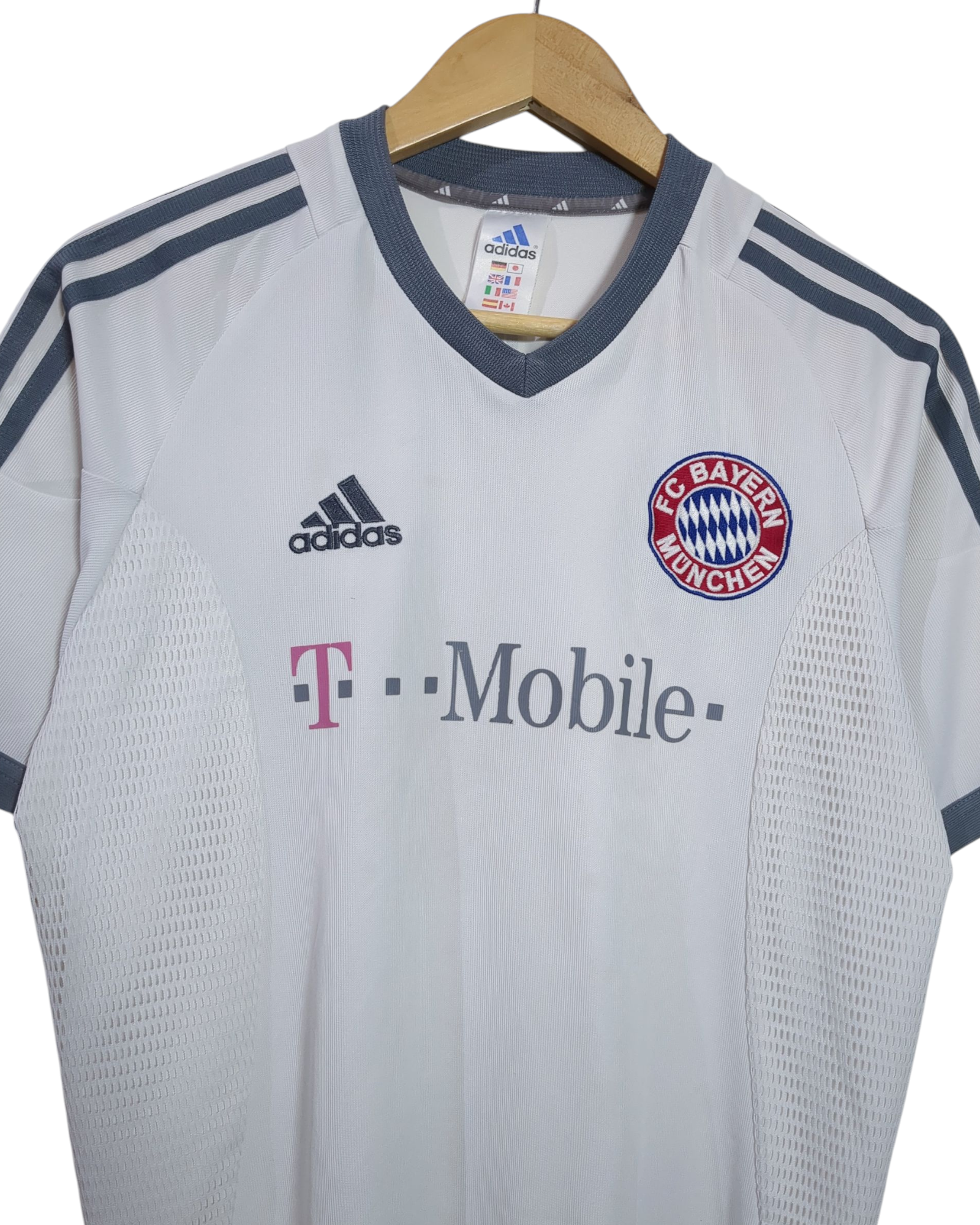2002-03 Bayern Munich Adidas Away Shirt - (XL.Boys)