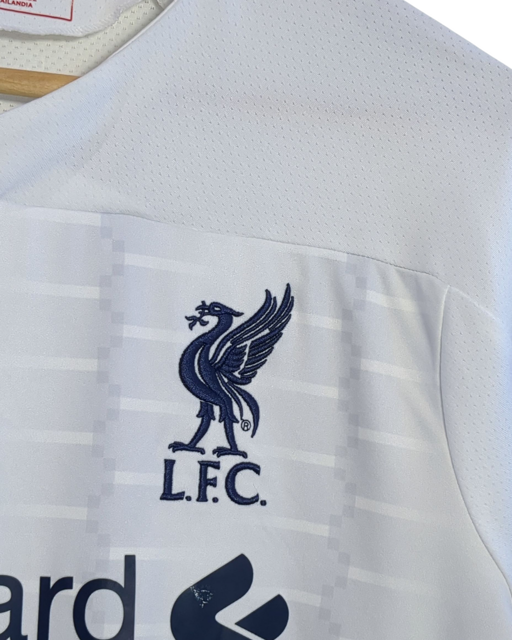 2019-20 Liverpool New Balance Away Shirt - (M)